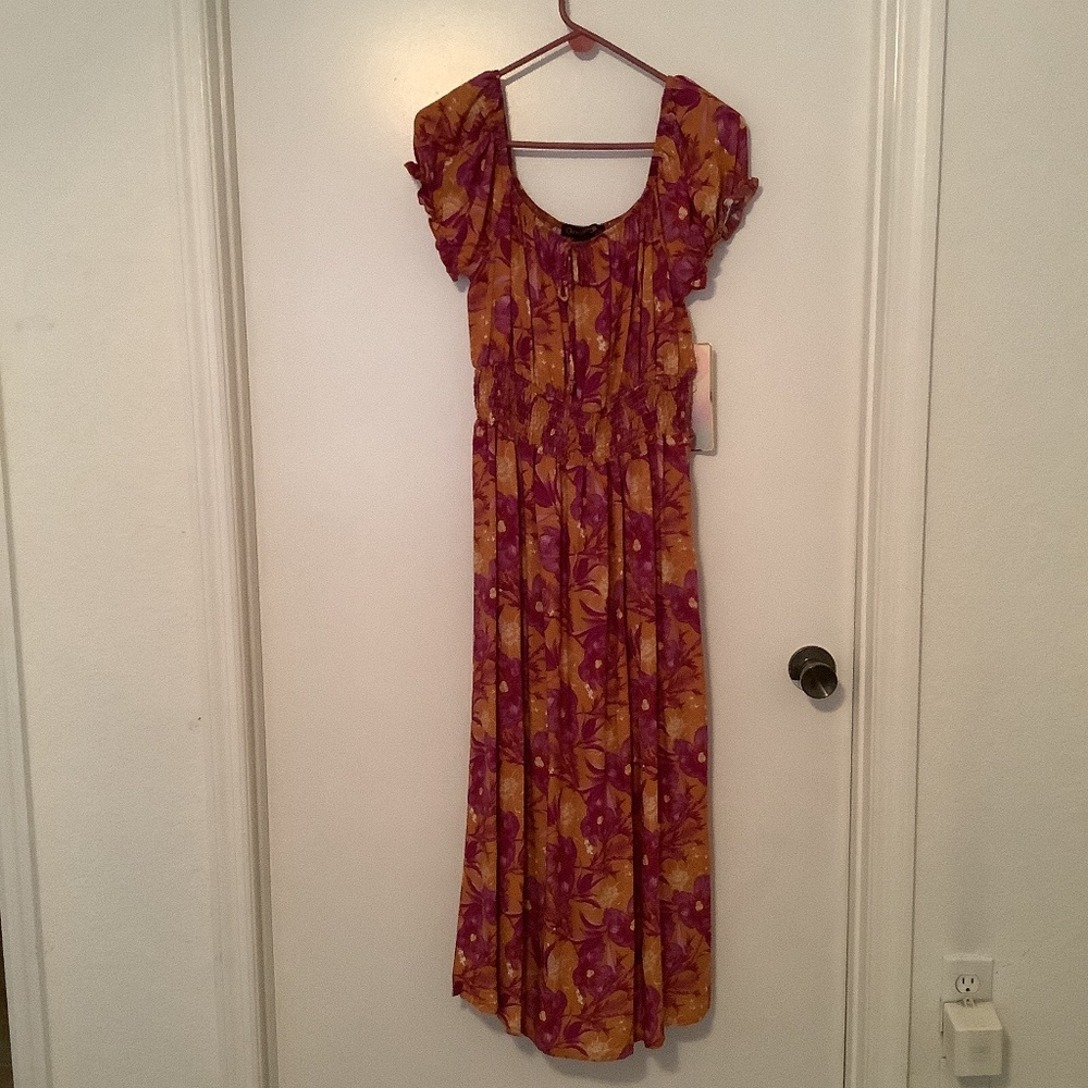 Coco and Shay dress long, Short sleeves, Plus size